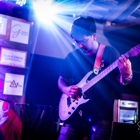 London Guitar Teacher From Ilford